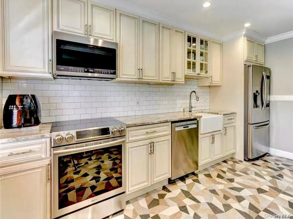 15 Manors Drive Jericho NY 11753