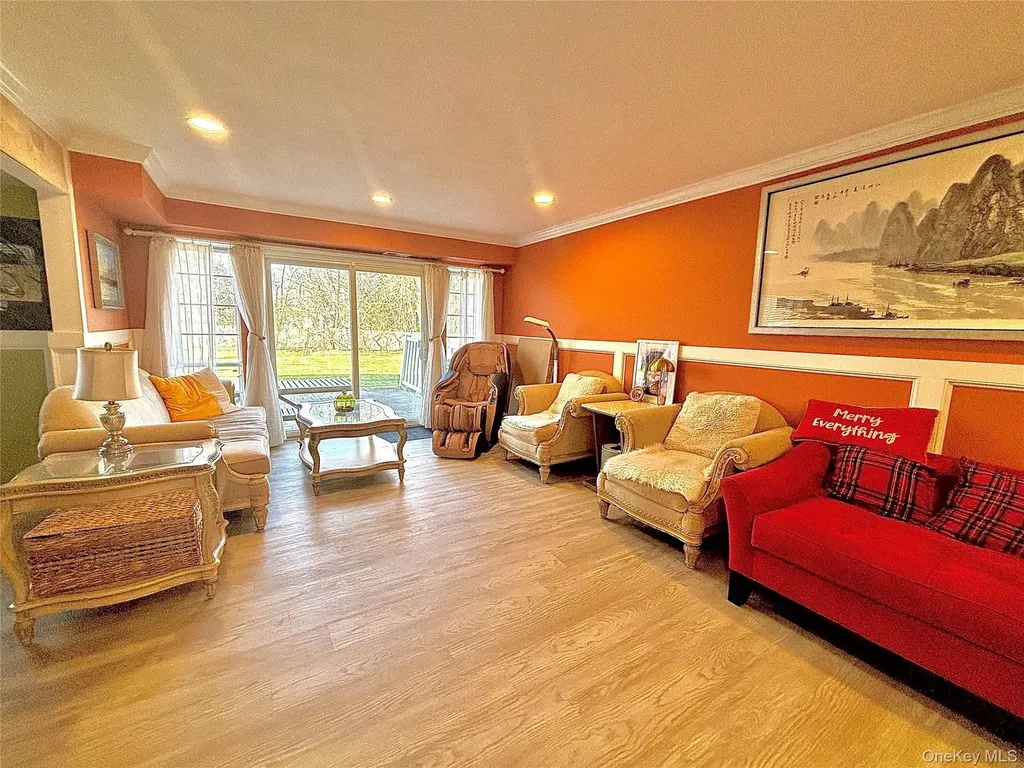 15 Manors Drive Jericho NY 11753