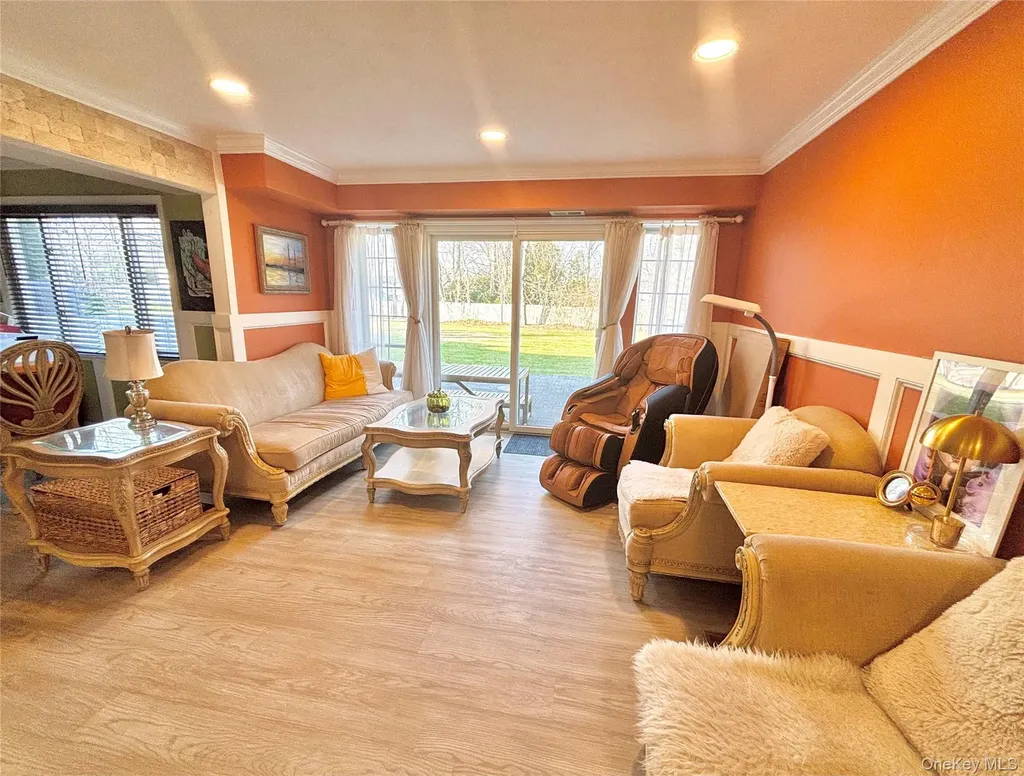 15 Manors Drive Jericho NY 11753