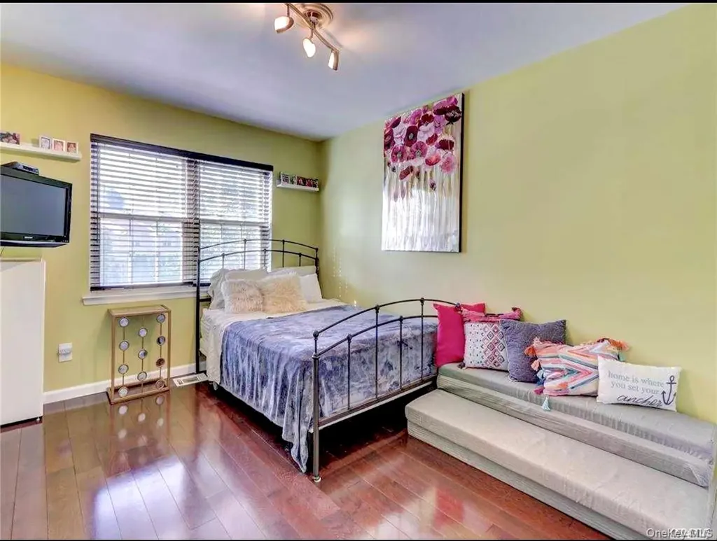 15 Manors Drive Jericho NY 11753