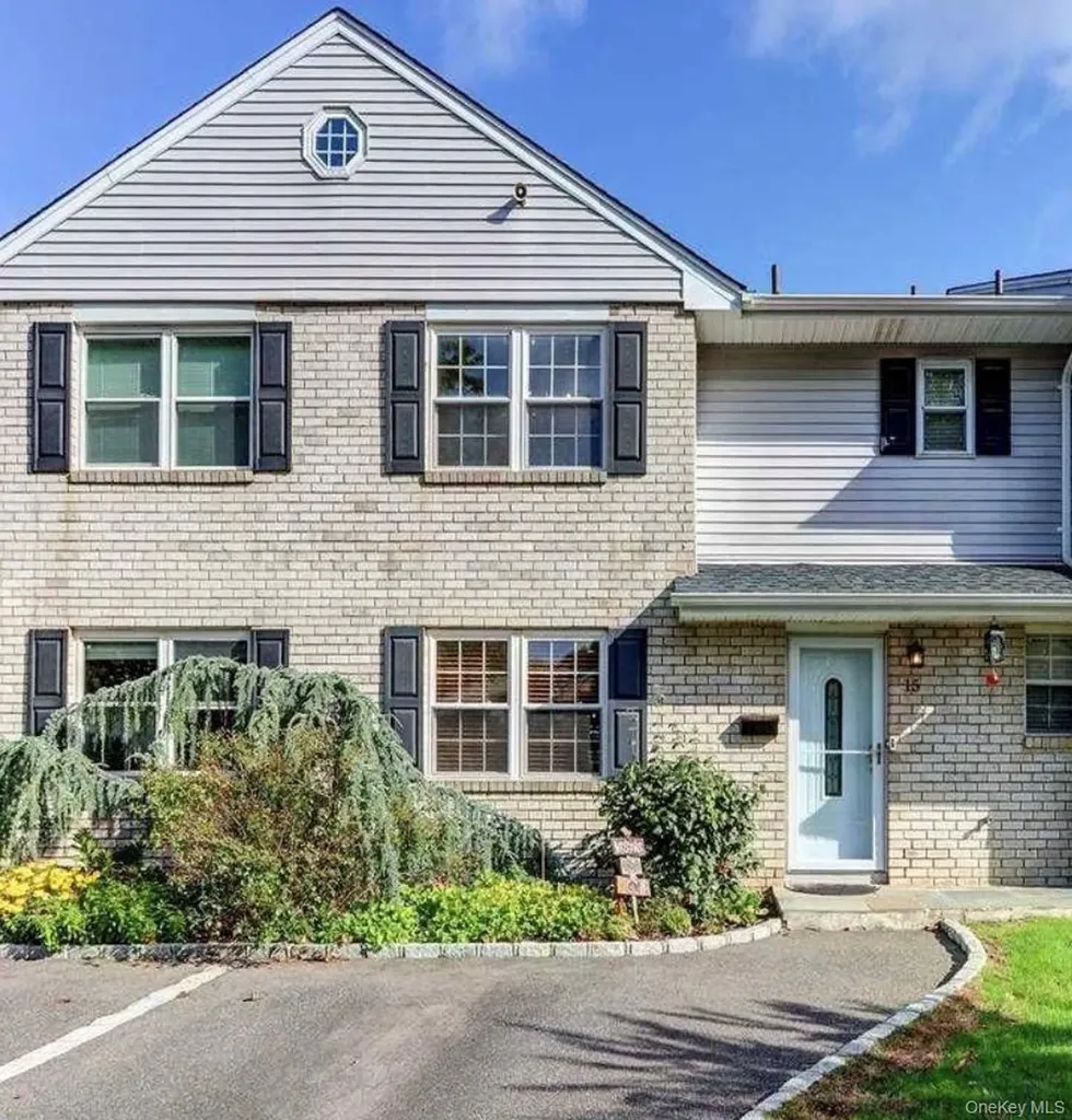 15 Manors Drive Jericho NY 11753