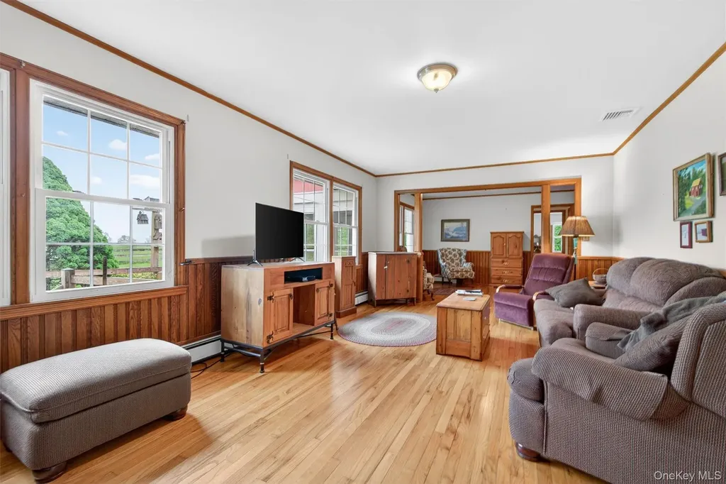 490 Hill Avenue Montgomery NY 12549