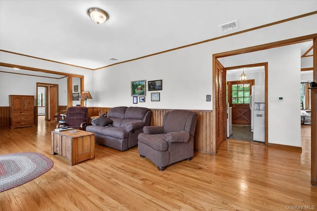490 Hill Avenue Montgomery NY 12549