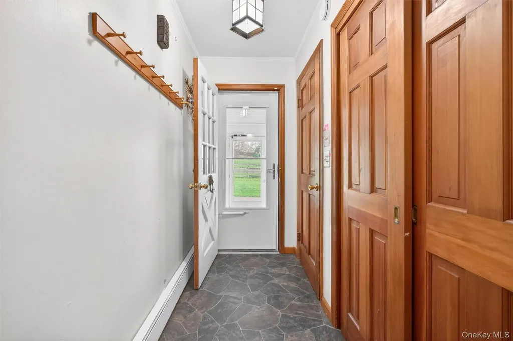 490 Hill Avenue Montgomery NY 12549