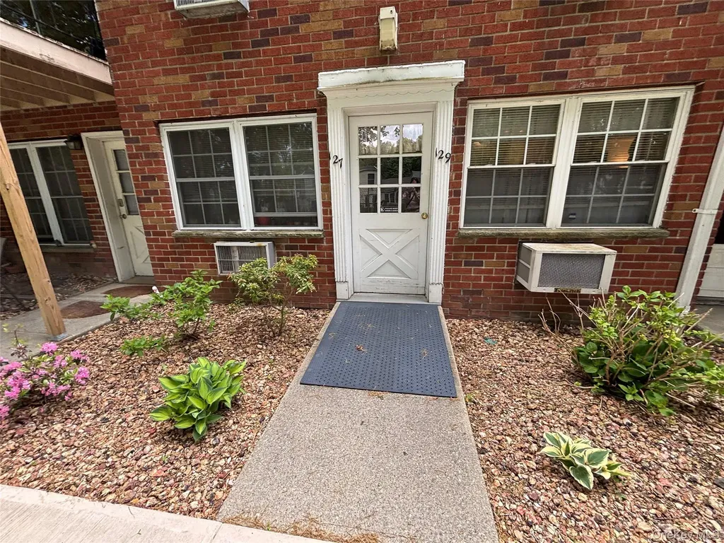 1 Colonial Road Beacon NY 12508