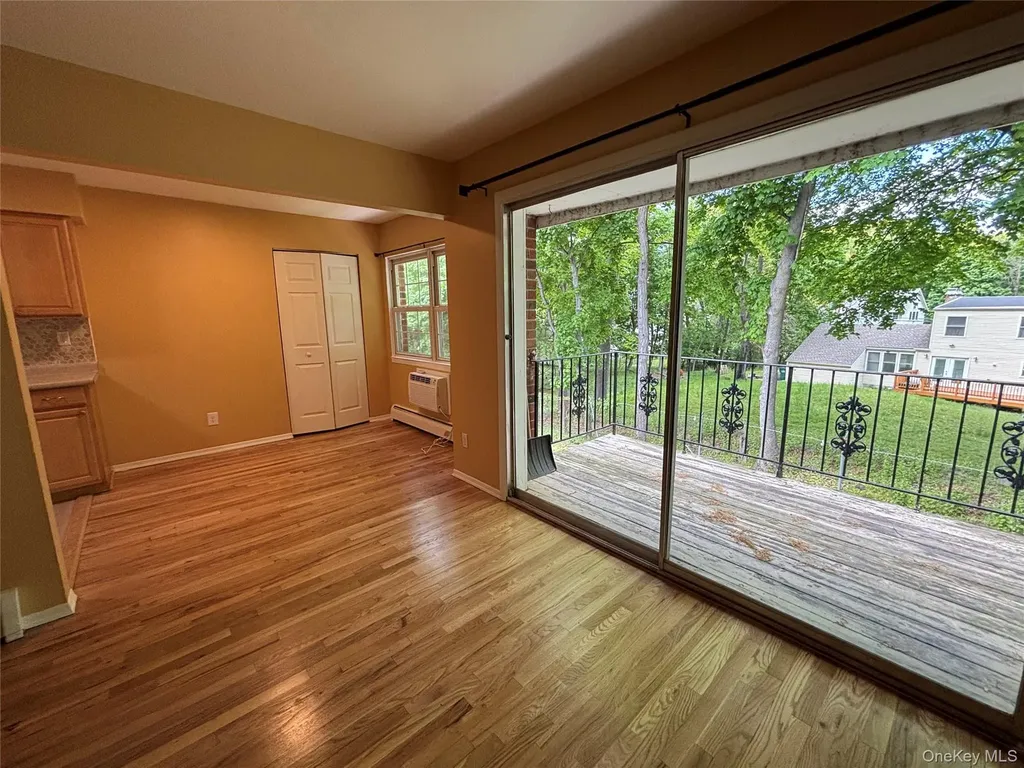 1 Colonial Road Beacon NY 12508