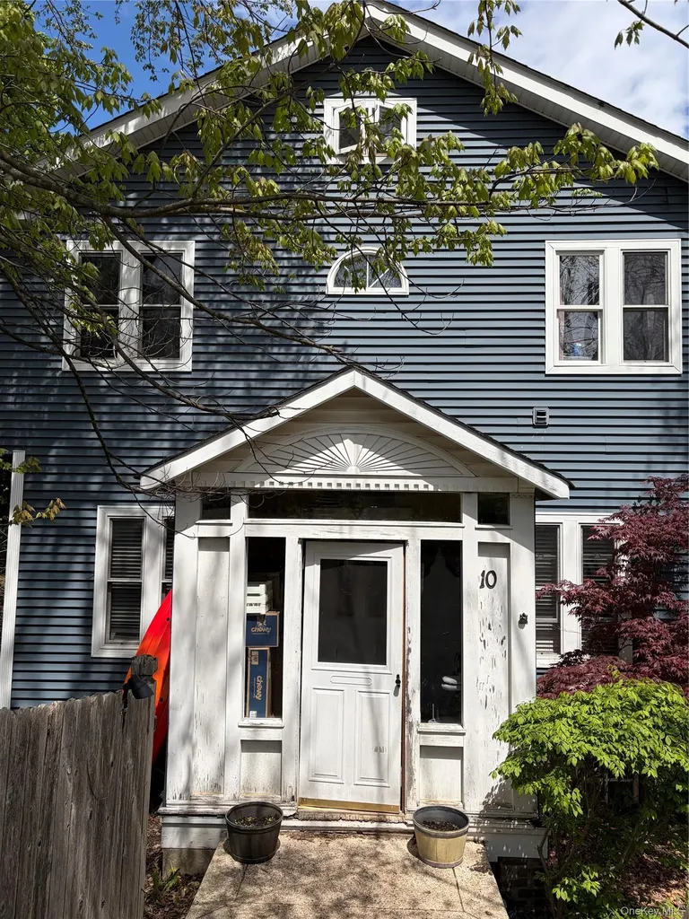 10 Willard Place Monroe NY 10950