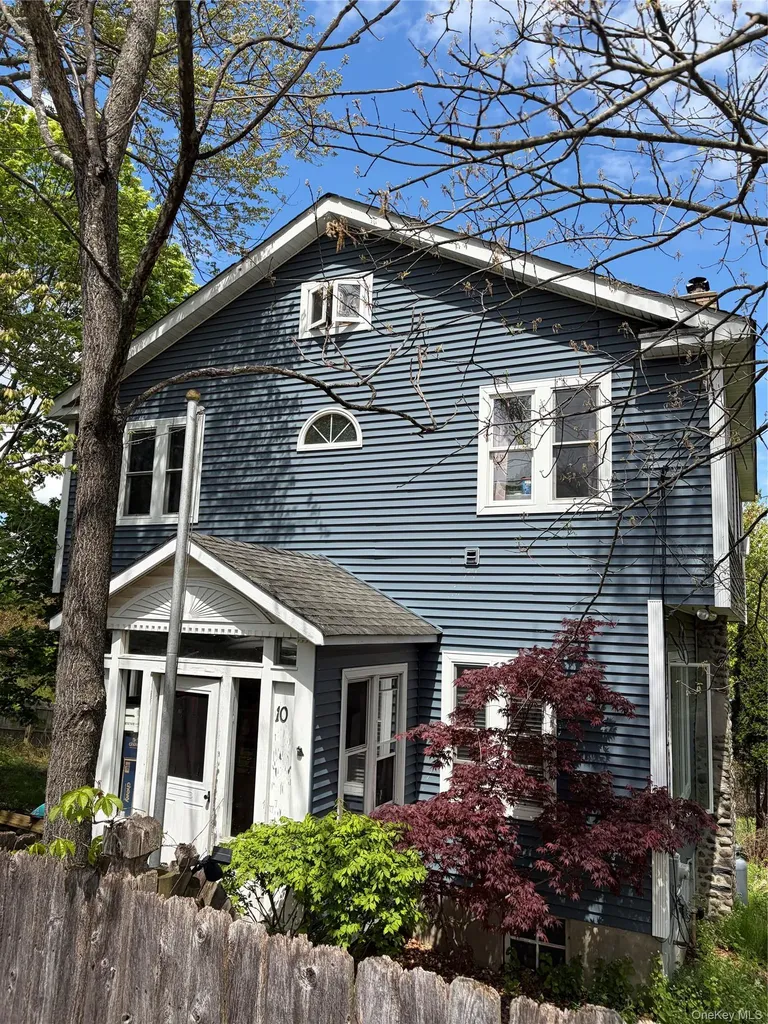 10 Willard Place Monroe NY 10950