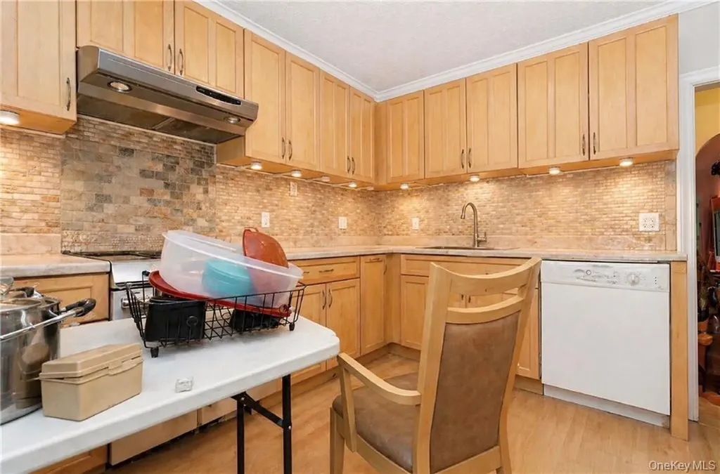 2544 Hubbard Street Brooklyn NY 11235