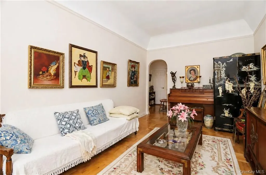 2544 Hubbard Street Brooklyn NY 11235