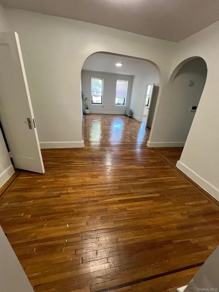 754 Brady Avenue Bronx NY 10462