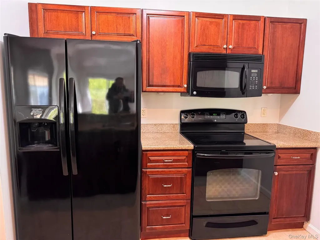 935 Tower Ridge Circle Middletown NY 10941