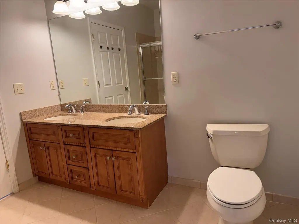 935 Tower Ridge Circle Middletown NY 10941
