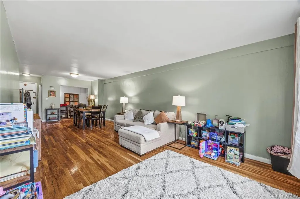 2325 Bell Boulevard Bayside NY 11360