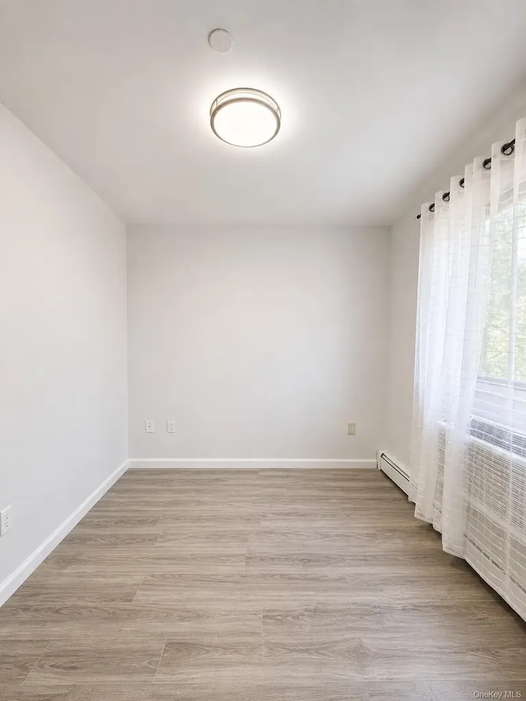 91-06 Whitney Avenue Elmhurst NY 11373
