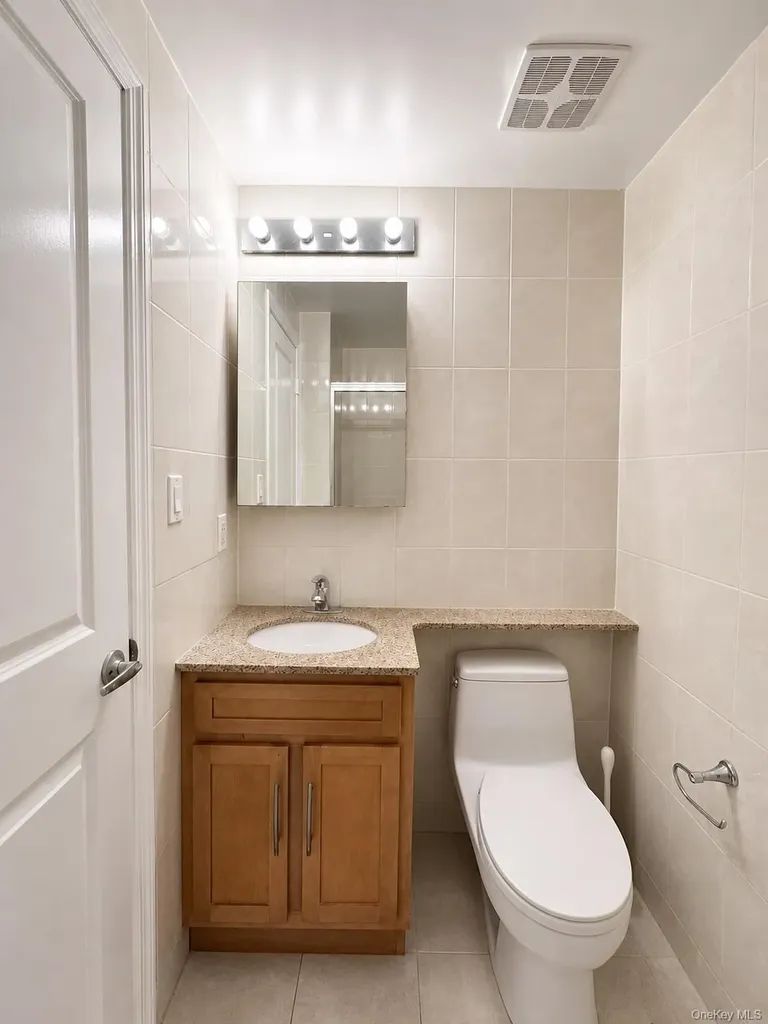 91-06 Whitney Avenue Elmhurst NY 11373