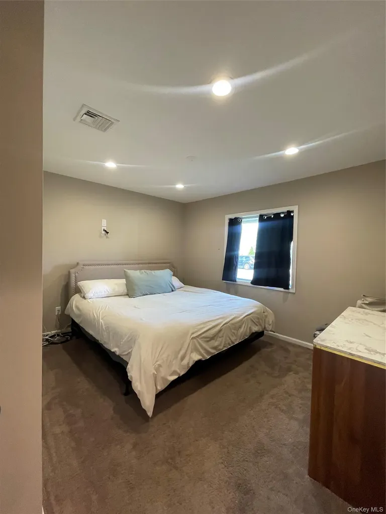 11 Skylark Lane Levittown NY 11756