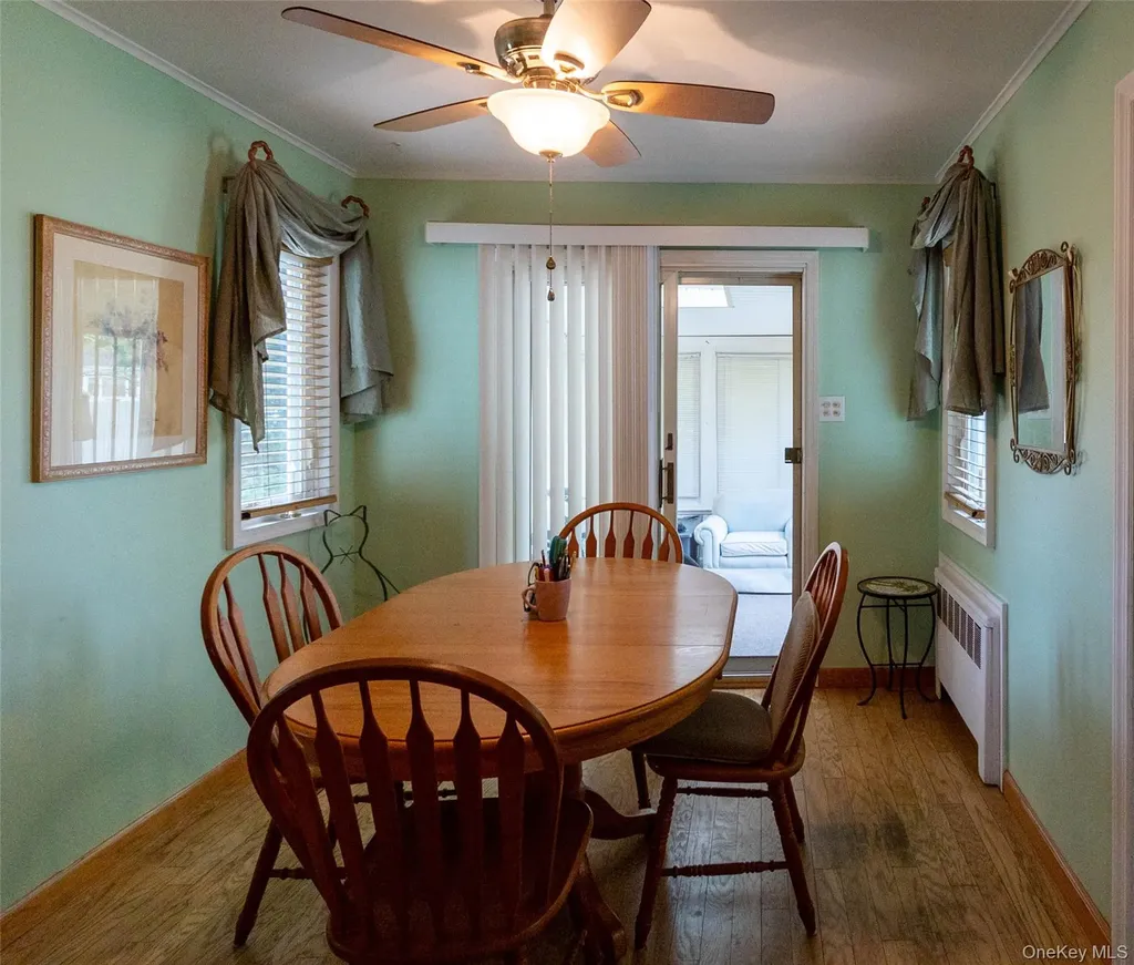 90 Sunset Road Bay Shore NY 11706