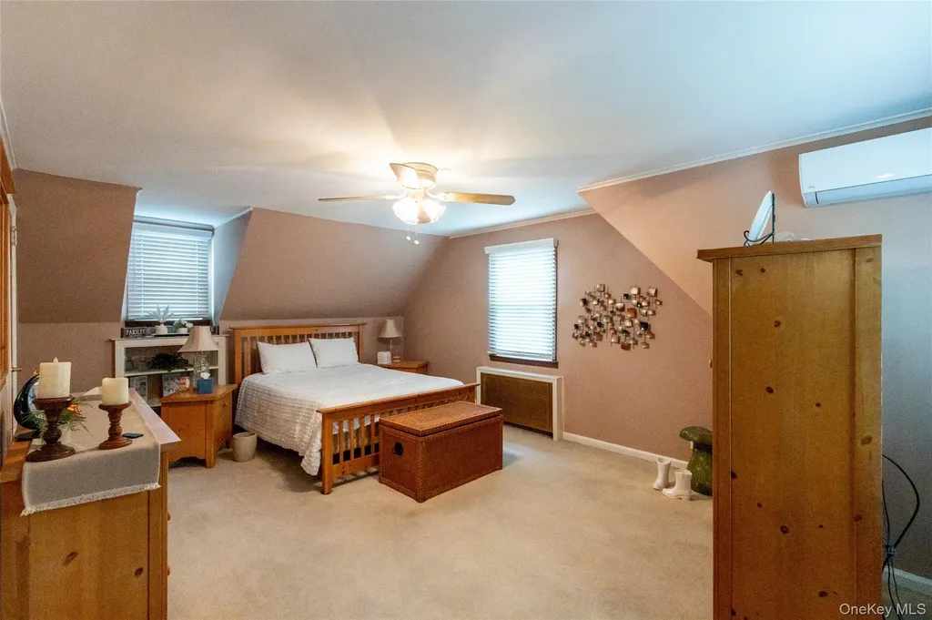 90 Sunset Road Bay Shore NY 11706