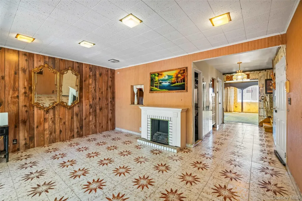 10516 Flatlands 4th Street Brooklyn NY 11236