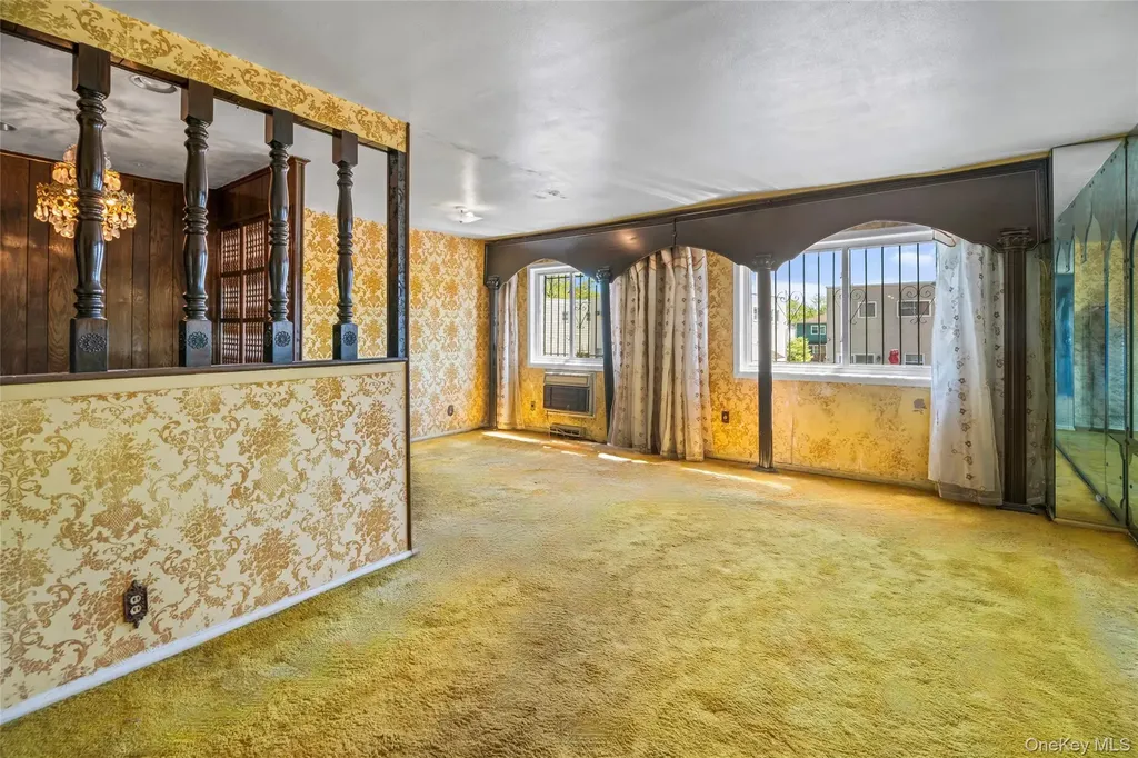 10516 Flatlands 4th Street Brooklyn NY 11236