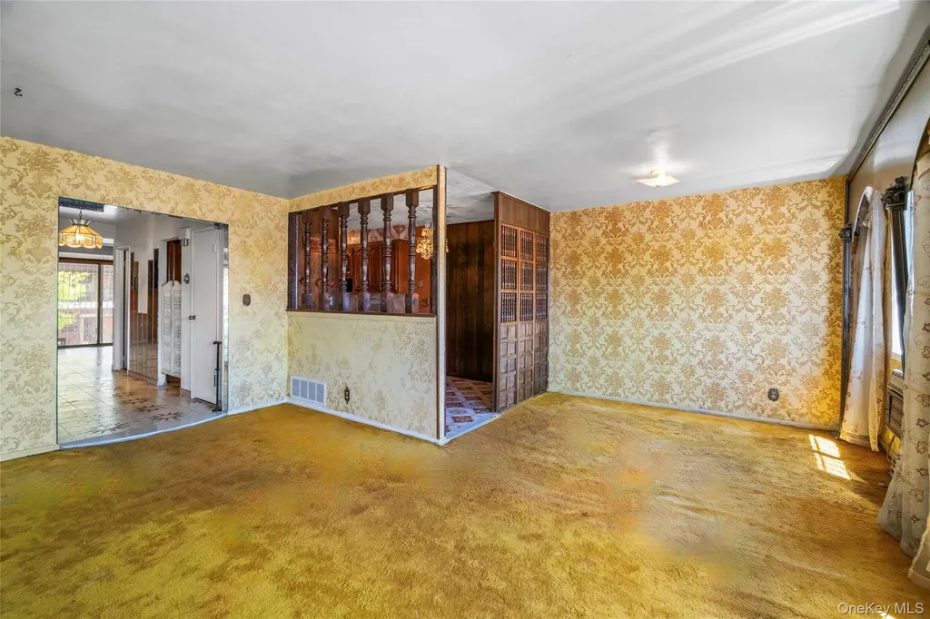 10516 Flatlands 4th Street Brooklyn NY 11236