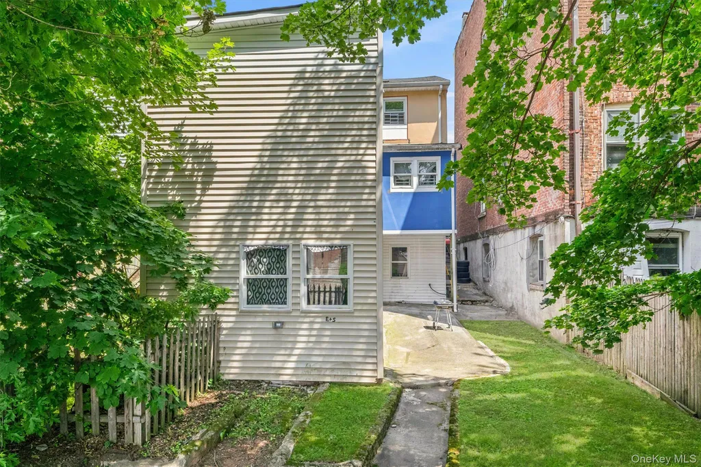 931 Diven Street Peekskill NY 10566