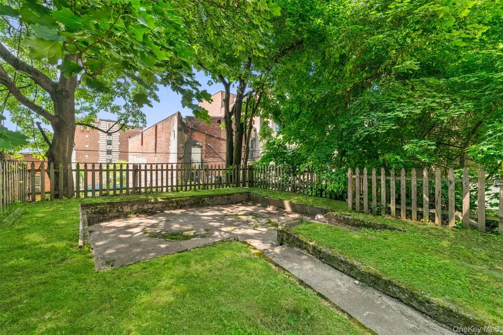 931 Diven Street Peekskill NY 10566