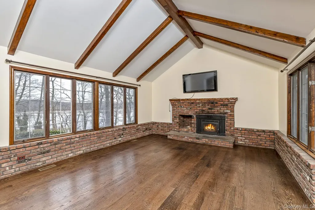 451 River Road Nissequogue NY 11780