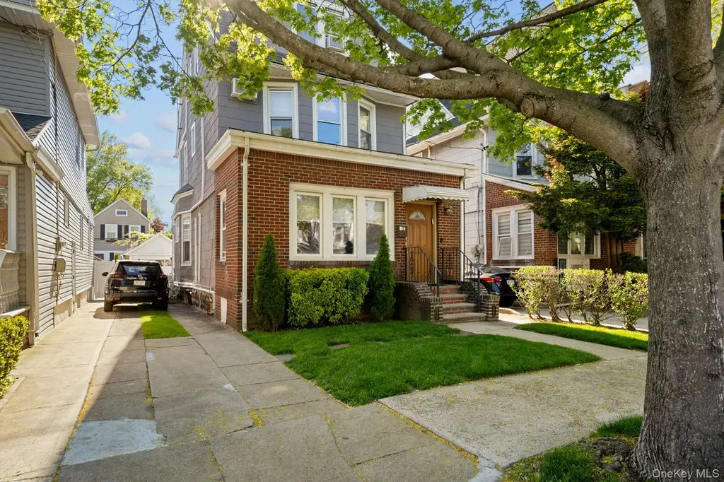 8514 123rd Street Kew Gardens NY 11415