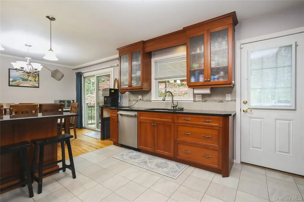 43 Red Fox Lane Brewster NY 10509
