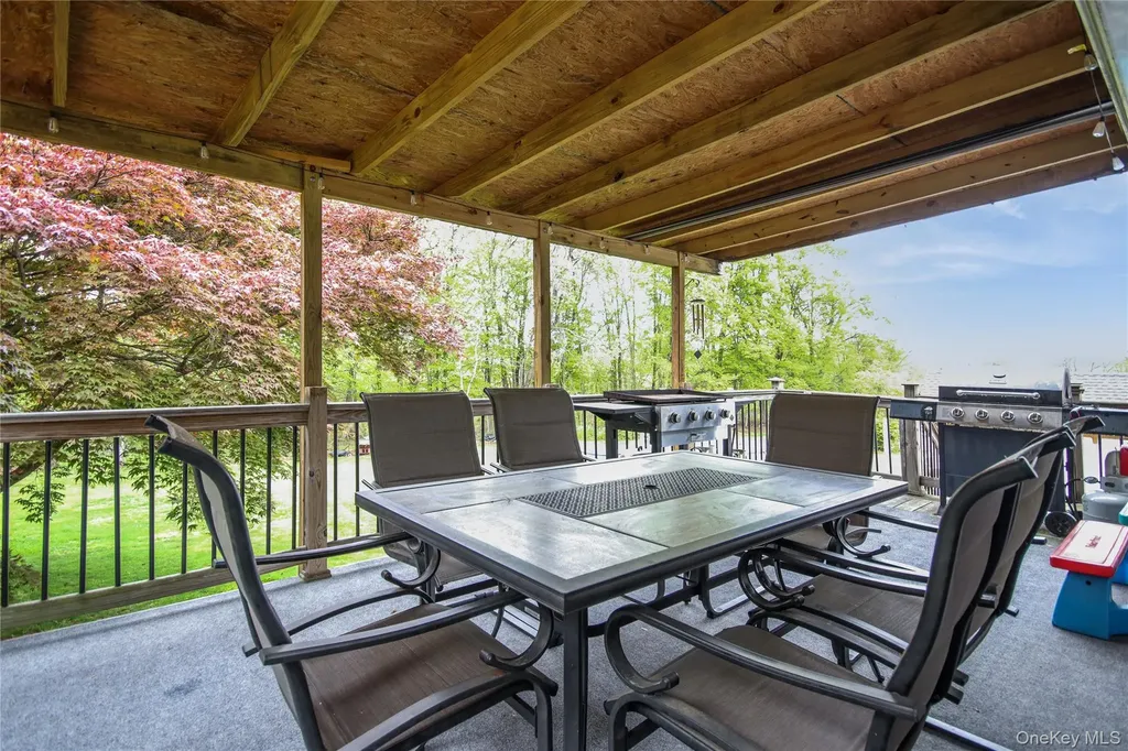 43 Red Fox Lane Brewster NY 10509
