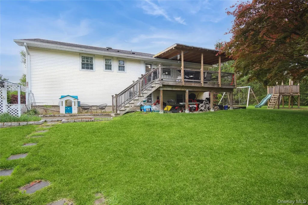 43 Red Fox Lane Brewster NY 10509