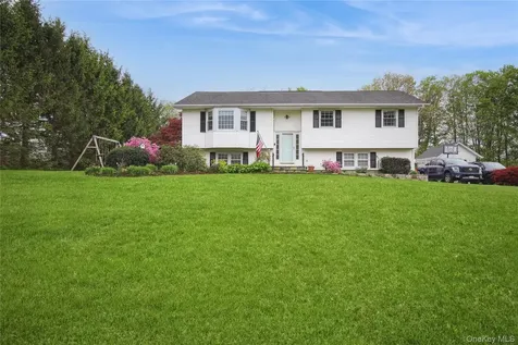 43 Red Fox Lane Brewster NY 10509
