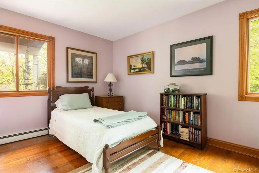 17 Highridge Drive Huntington NY 11743