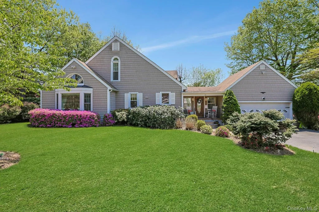10 E Linwood Street Valhalla NY 10595