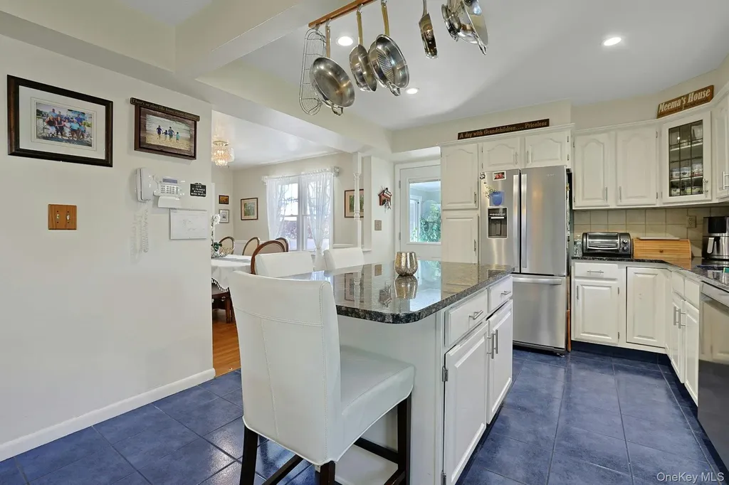 10 E Linwood Street Valhalla NY 10595
