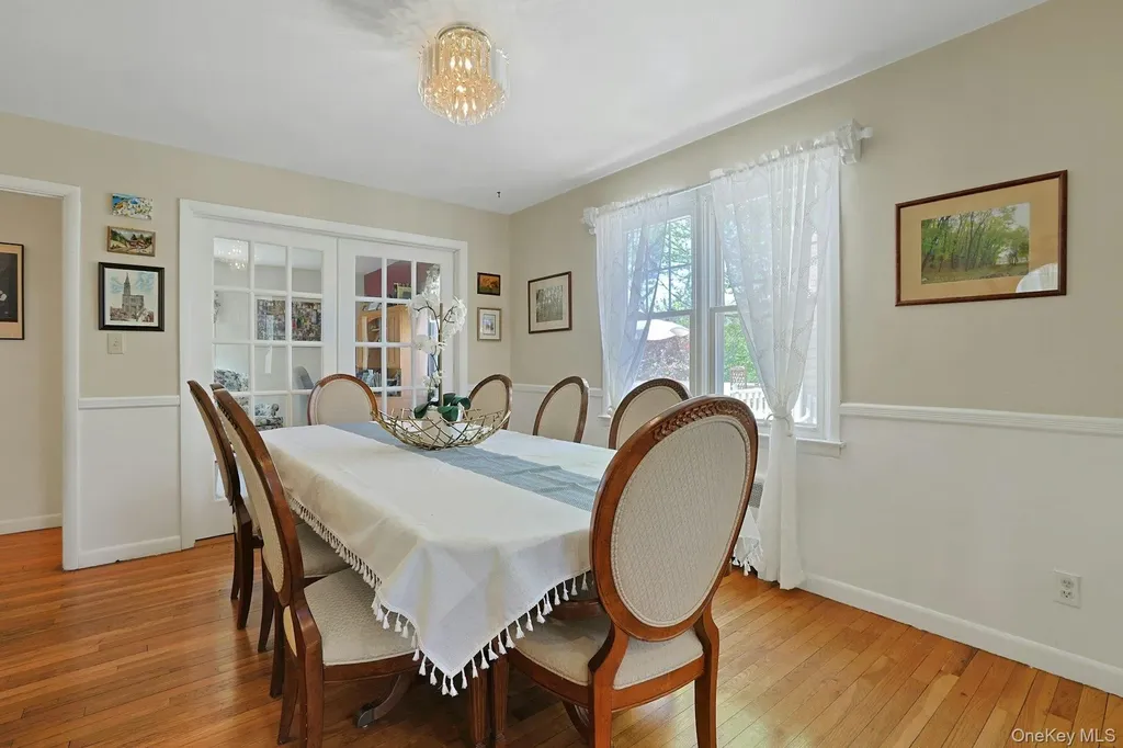 10 E Linwood Street Valhalla NY 10595