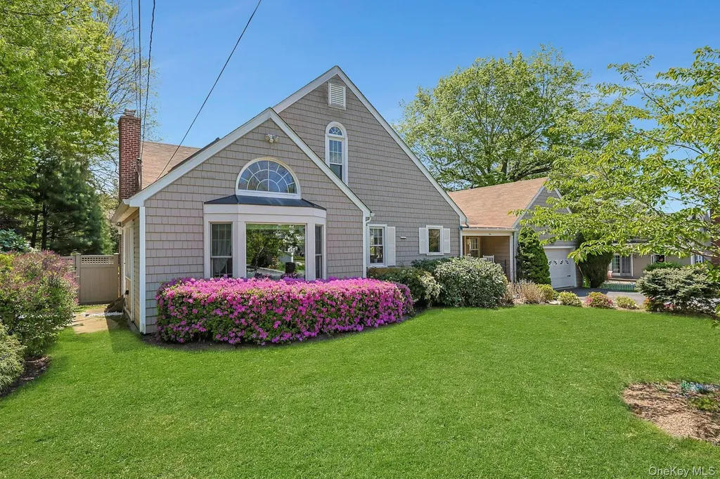 10 E Linwood Street Valhalla NY 10595