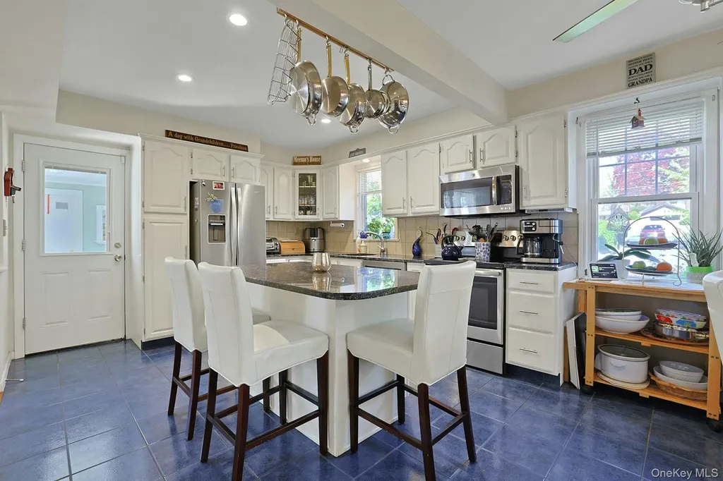 10 E Linwood Street Valhalla NY 10595