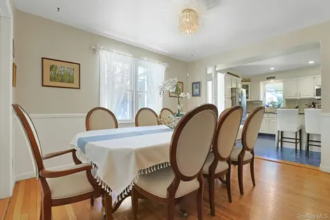 10 E Linwood Street Valhalla NY 10595