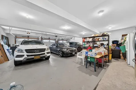 23 Greenwich Avenue Woodbury NY 10917