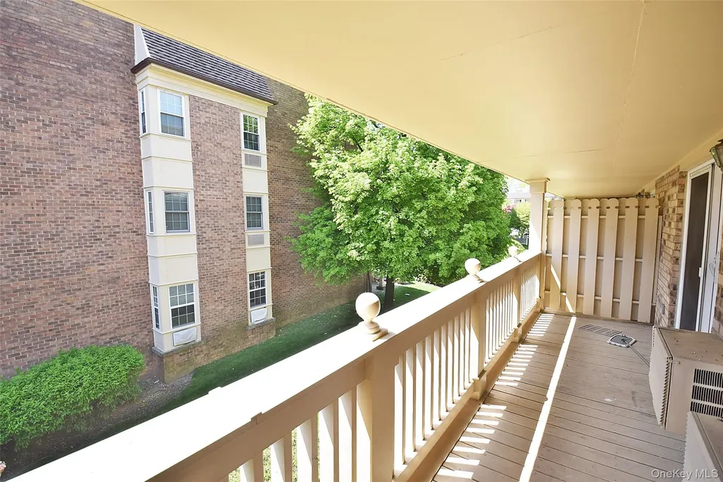 208-08 Robert Road Bayside NY 11360
