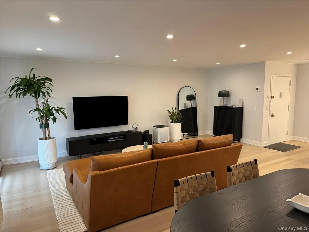 208-08 Robert Road Bayside NY 11360
