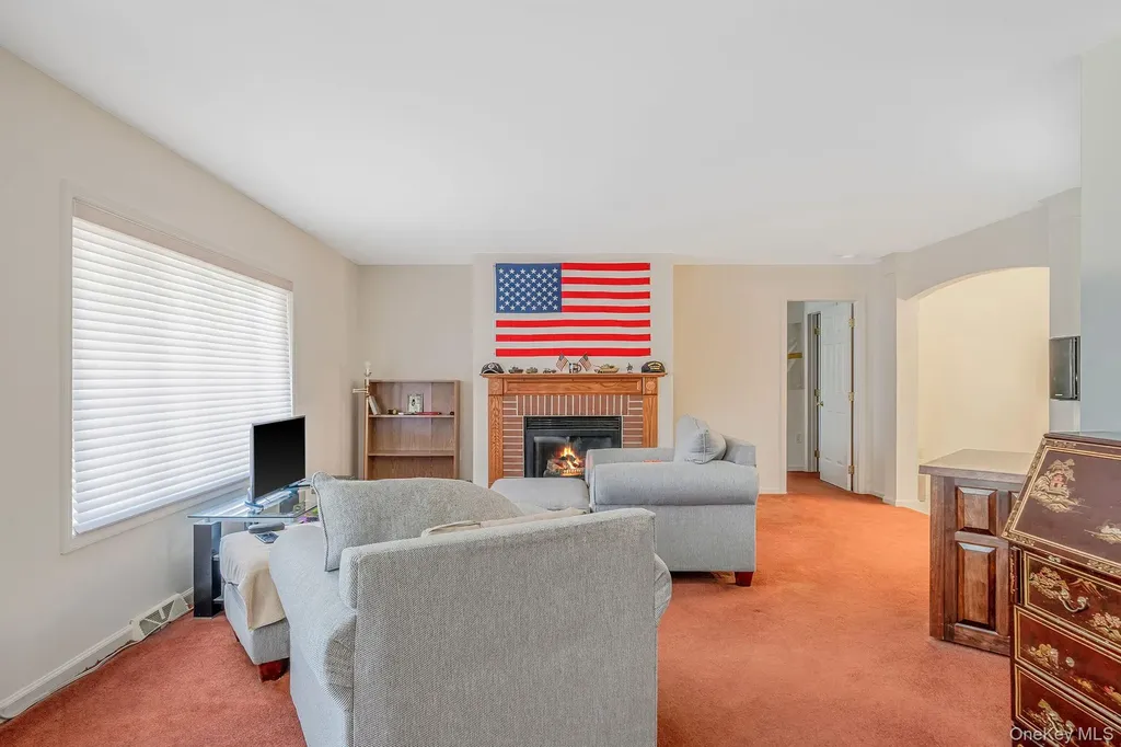 1407 Middle Road Calverton NY 11933