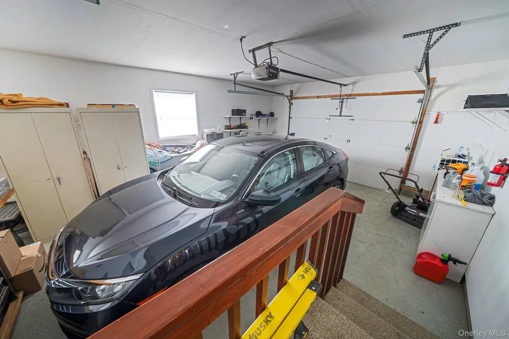 1407 Middle Road Calverton NY 11933