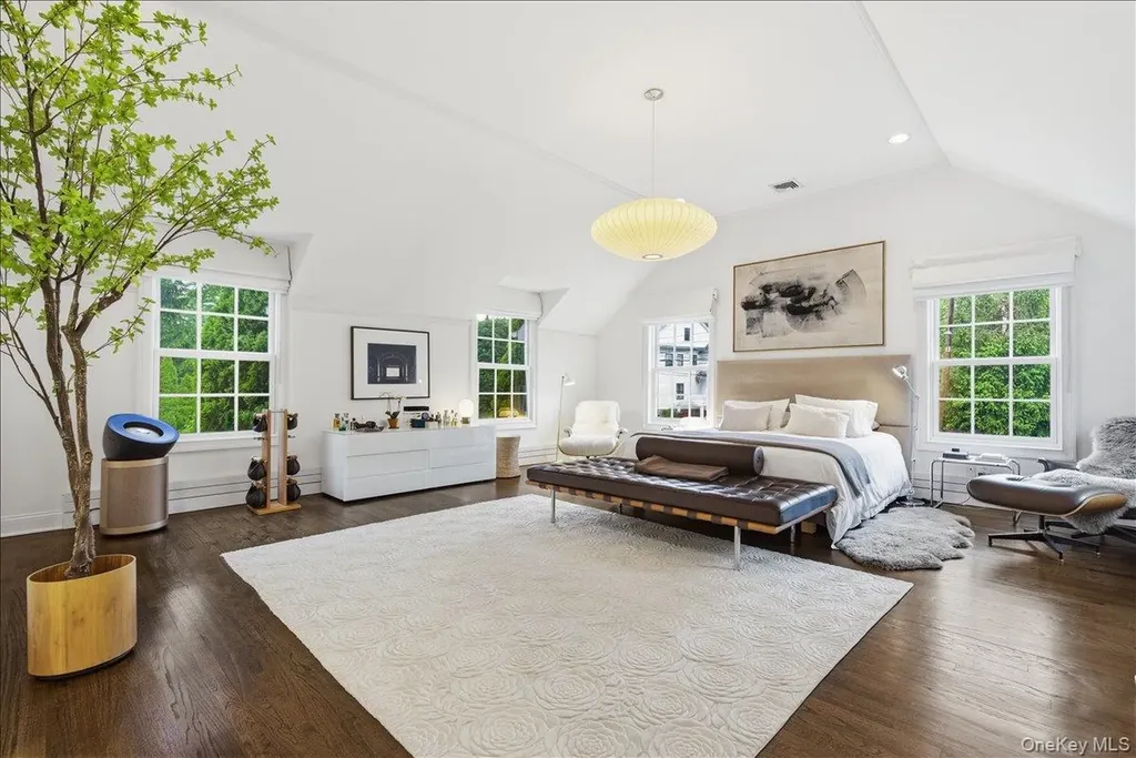 4 Martin Road Rye NY 10580