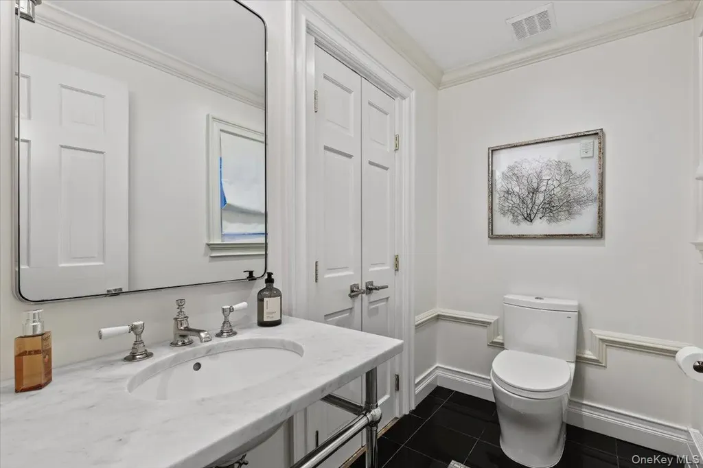 4 Martin Road Rye NY 10580