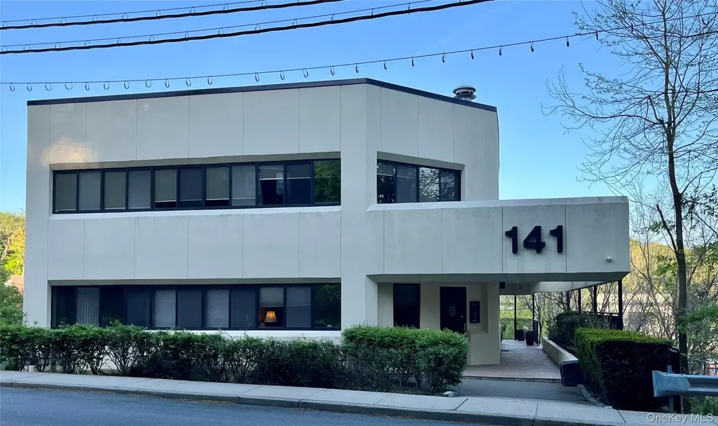 141 N State Road Briarcliff Manor NY 10510