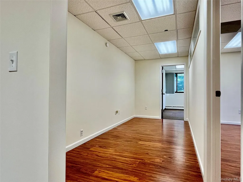 141 N State Road Briarcliff Manor NY 10510